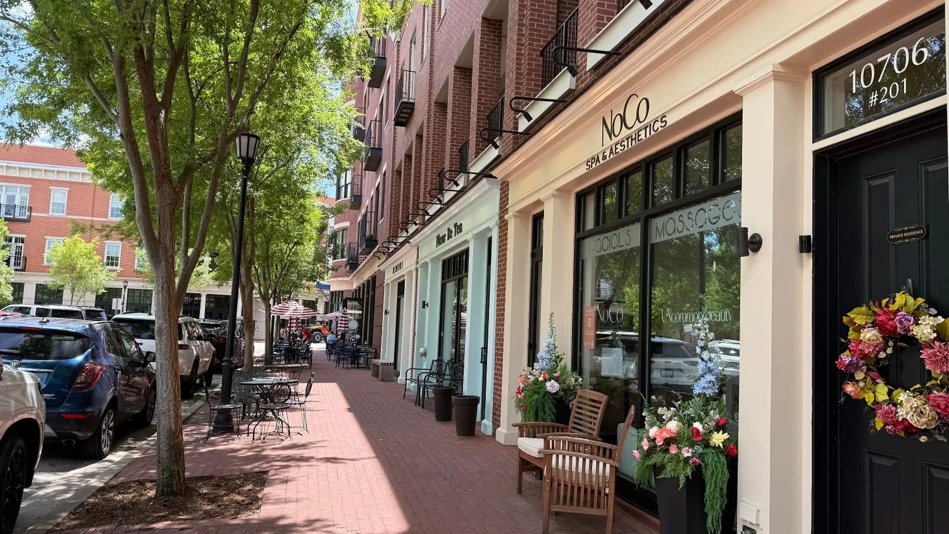 Hotel Apartment At Norton Commons Louisville USA
